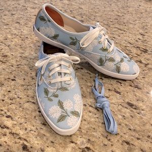 Rifle Paper X Keds blue flower tennie’s